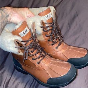 Men’s UGG boots never worn